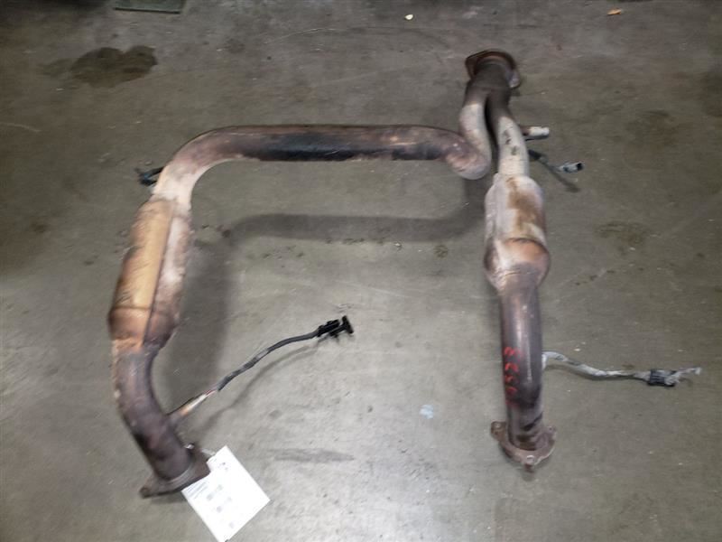 TAHOE     2001 Exhaust Pipe 124494