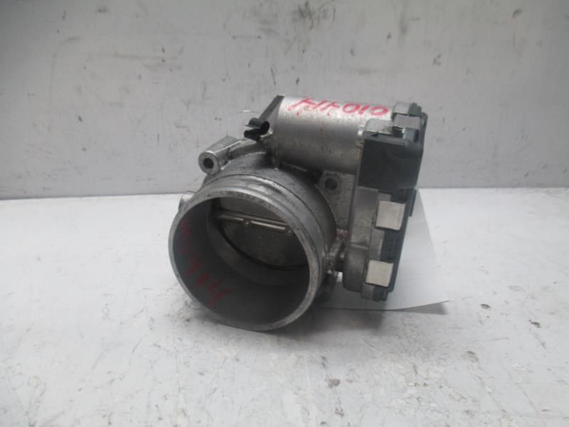 03-06 08-12 PORSCHE CAYENNE  Throttle Body 4.8L With Turbo Engine AA17616