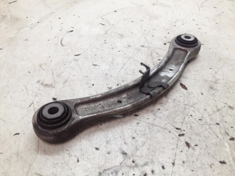 03-06 08-18 PORSCHE CAYENNE Passenger Upper Control Arm Rear Rear 7259