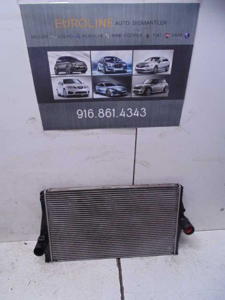 03-07 VOLVO XC90 Intercooler  40870