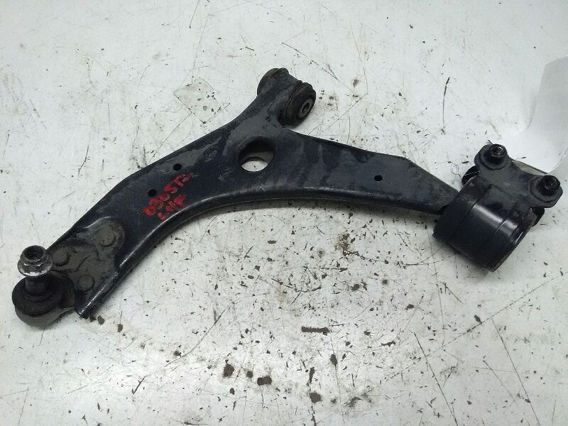 06-13 VOLVO 70 SERIES Passenger Lower Control Arm Front C70  51919