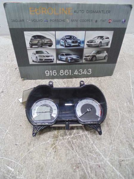 09 JAGUAR  XF Speedometer Cluster MPH Thru VIN R23029 AA37282