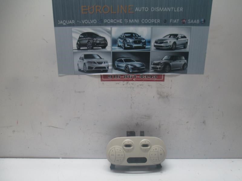 12-17 FIAT 500 Temperature Control 2 Door Abarth White Face Plate 16245