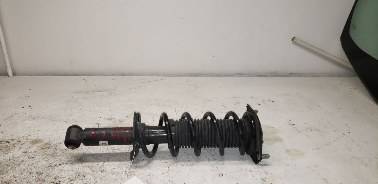 17-19 SUBARU IMPREZA Strut Rear AA 119503