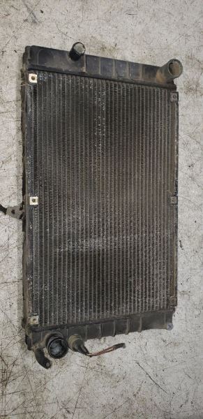 1986-1988 PORSCHE 924 RADIATOR 94410603101 KR109296