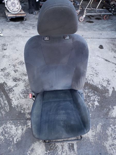 2008-2011 SUBARU IMPREZA FRONT LEFT SEAT CLOTH BLACK 120915