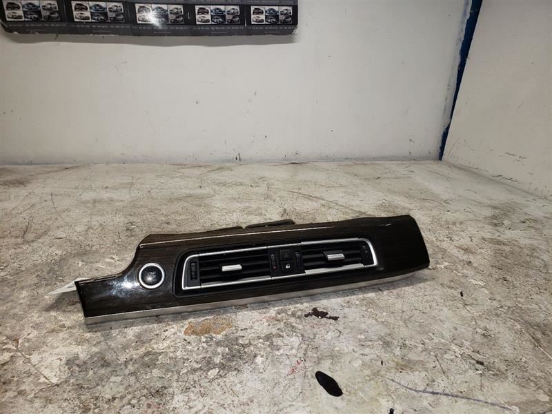 2011 BMW 750LI CENTER A/C VENTS W/START STOP BOTTOM KR131195