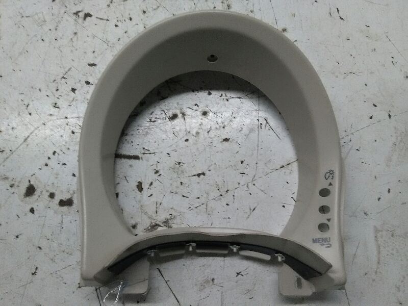 2012-2019 FIAT 500 COUPE IVORY SPEEDO BEZEL 51639