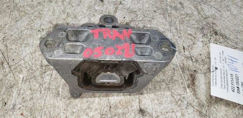 2015 FIAT 500 Crossmember TRANSMISSION MOUNT 3318291