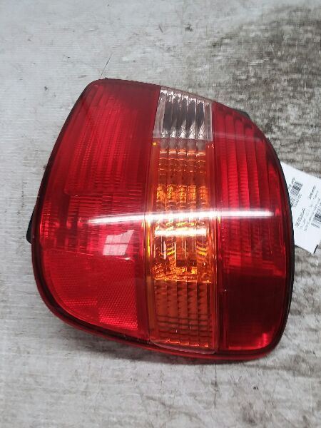 98-00 LEXUS GS300 Passenger Tail Light Quarter Panel Mounted AA67428