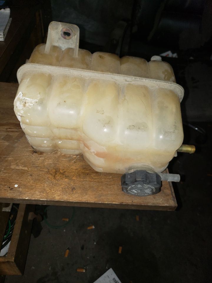 COOLANT RESERVOIR FITS 04-09 HUMMER H2 L135599