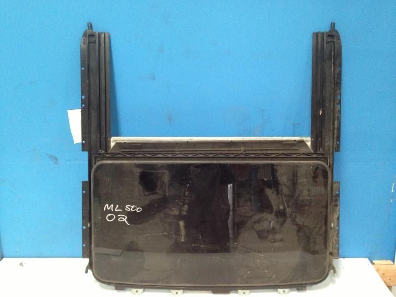 02-05 MERCEDES ML-CLASS Roof Glass 163 Type ML500 AA1887