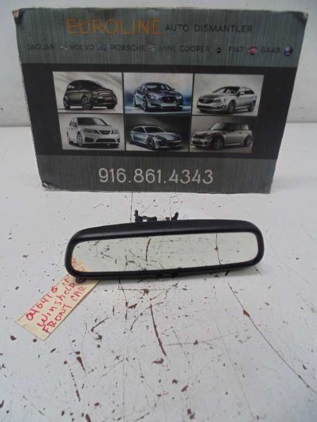 03-06 08-10 PORSCHE CAYENNE Rear View Mirror With Automatic Dimming AA43070