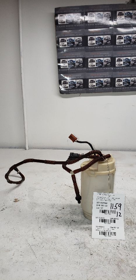 03-06 PORSCHE CAYENNE Fuel Pump Assembly Passenger Right AA 117006