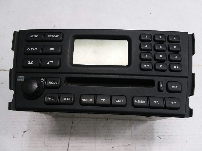 03-08J AGUAR S TYPE Audio Equipment Radio Receiver Am-fm-stereo CD Player 62885