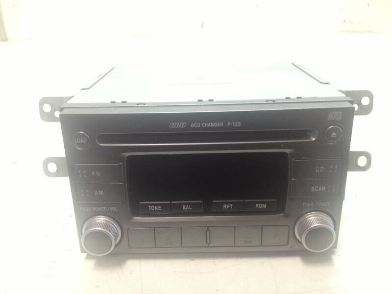 05-06 SAAB 9-2X Audio Equipment Radio Receiver 6 CD  8123