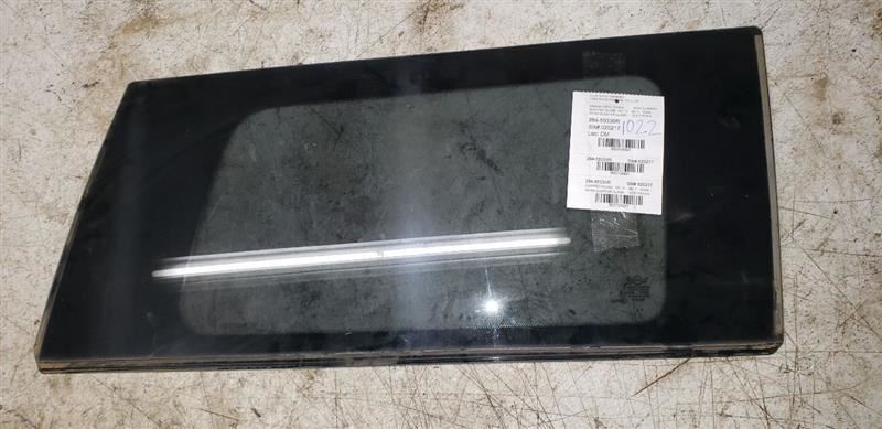 08-14 PORSCHE CLUBMAN Passenger Right Quarter Glass AA109491