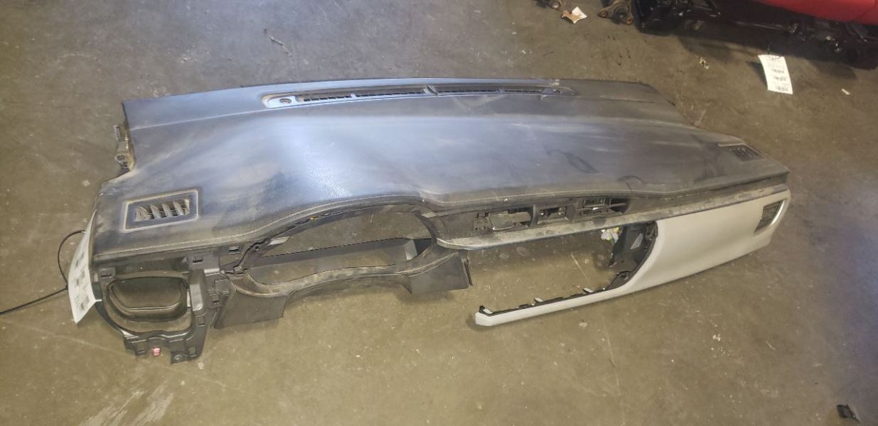 14-16TOYOTA  COROLLA Dash Panel AA 107855