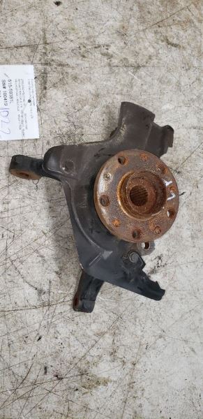 14-17 FIAT 500 Driver Front Spindle/Knuckle 4 Door L Model AA 109480