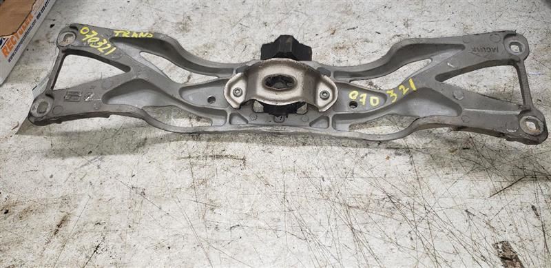 2001 Crossmember Transmission  JAGUAR XJR 109304