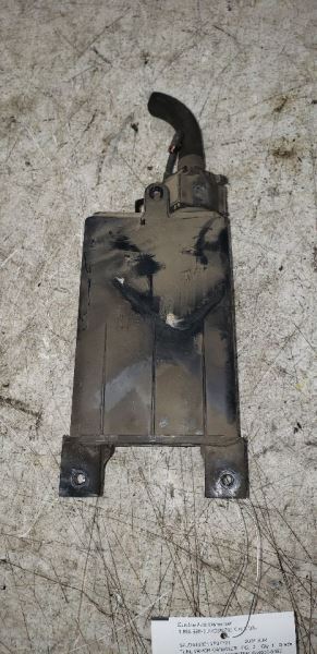 2001 JAGUAR XJR RIGHT FUEL VAPOR CANNISTER 084600-5460 KR109321