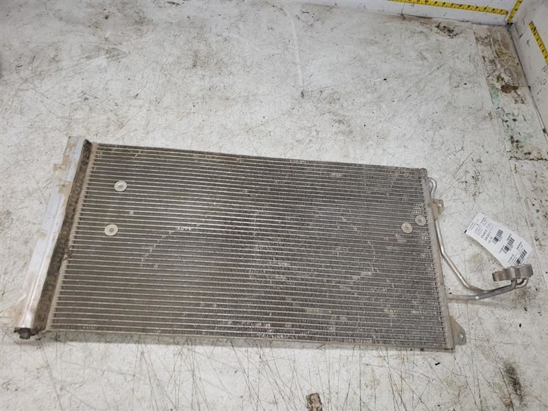 2004-2006 PORSCHE CAYENNE AC Condenser 108327