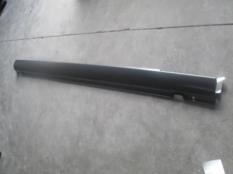 2004 Rocker Panel Moulding JAGUAR XJR   AA 17006