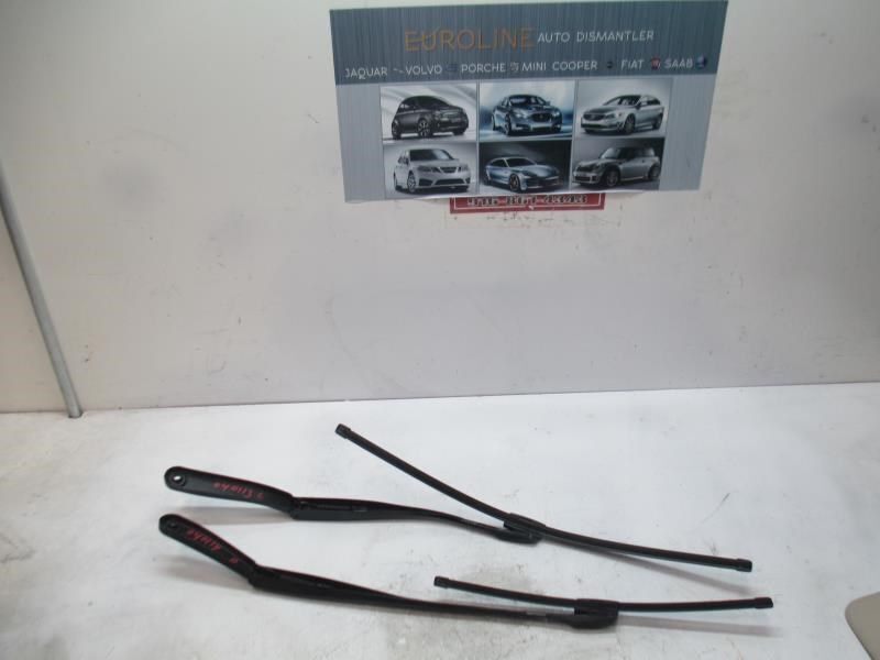 2011 Wiper Arm BMW 528I   19835