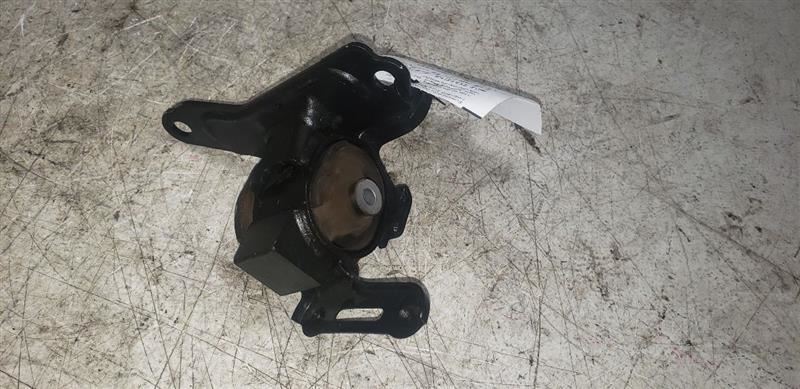 2015 Crossmember Transmission  TOYOTA COROLLA  109024