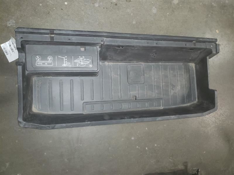 2019 SUBARU ASCENT TRUNK TUB WITH TOOLS C16010092 78823