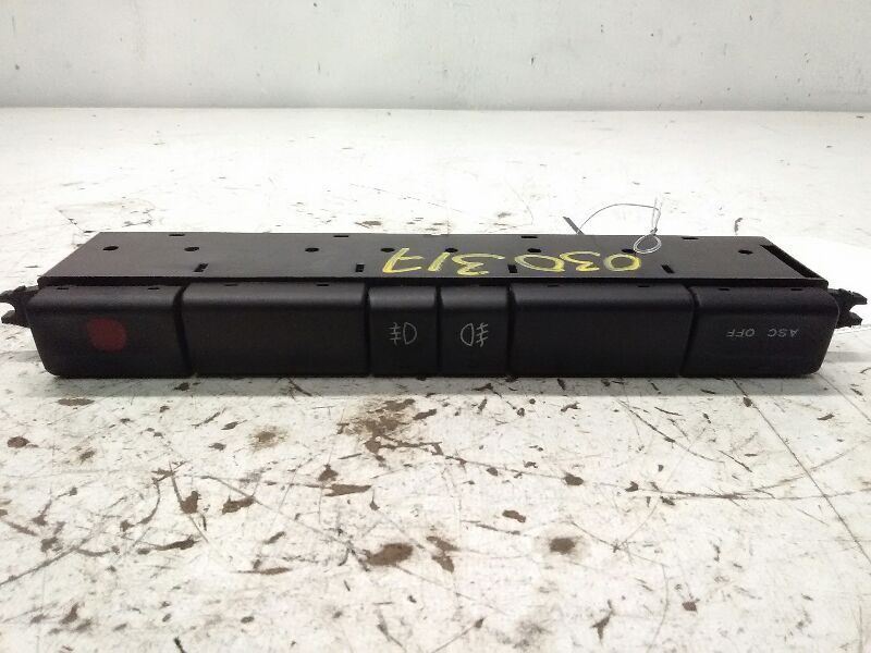 XK8       1998 Dash/Interior/Seat Switch 52121