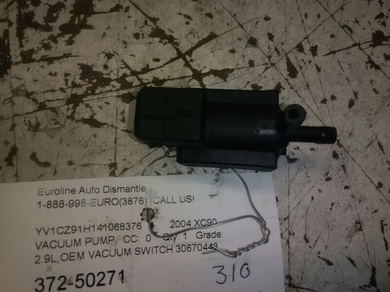 03-11 VOLVO XC90  Vacuum Pump 8 Cylinder AA48982