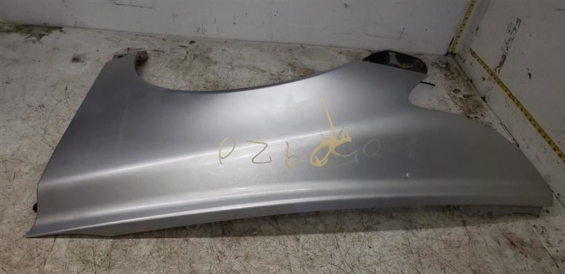 04-11 VOLVO 40 SERIES Driver Left Fender 5 Cylinder AA 110869