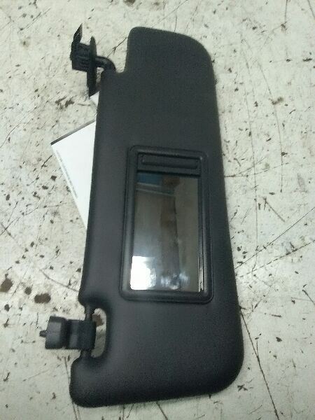 12-17 FIAT 500  Passenger Sun Visor 2 Door Without Illumination AA50429