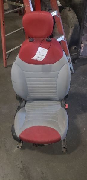 14-17 FIAT 500 Passenger Front Seat 4 Door L Model Trekking Bucket AA109052