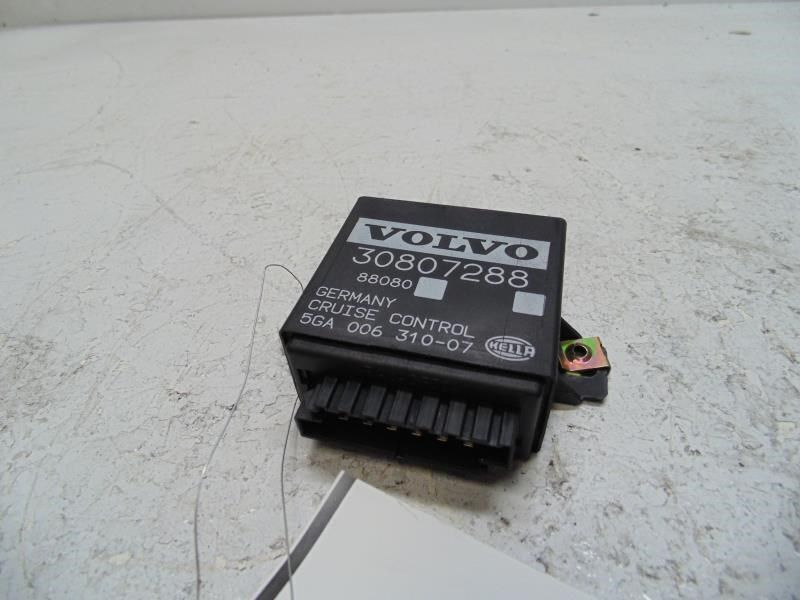 2000-2004 VOLVO V40 CRUISE MODULE 30807288 KR5388