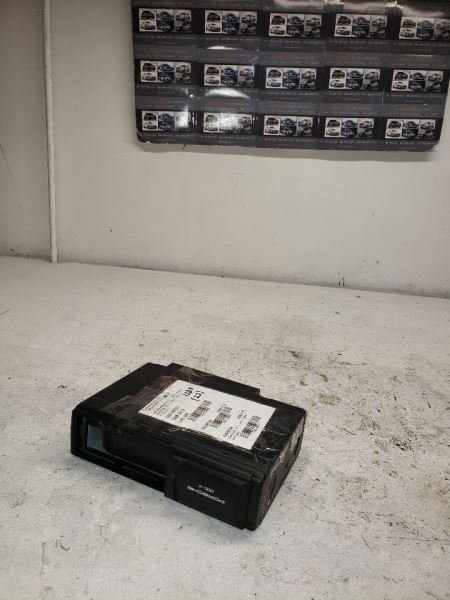 2005-2010 PORSCHE CAYENNE AUDIO CD CHANGER KR129963