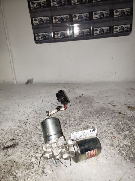 2016-2018 TOYOTA PRIUS POWER BRAKE BOOSTER KR127484