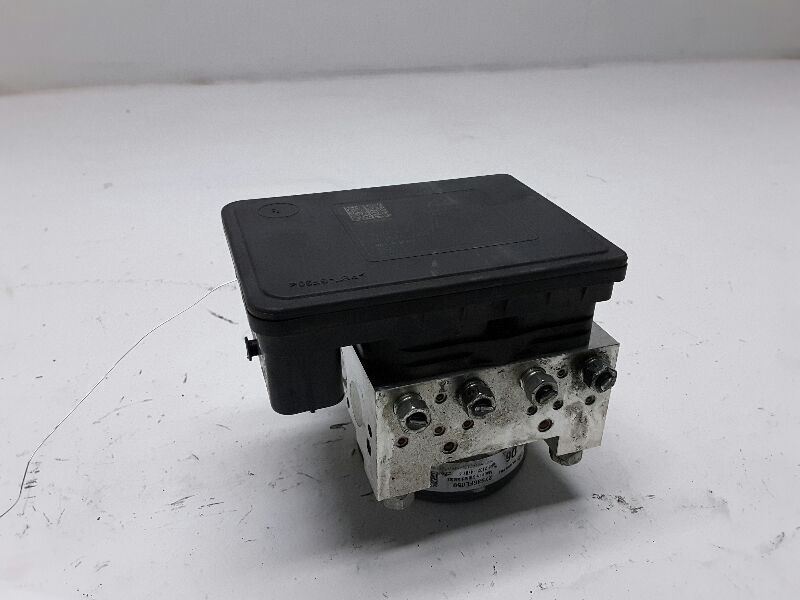 2018 Anti-Lock Brake Part SUBARU CROSSTREK 104044