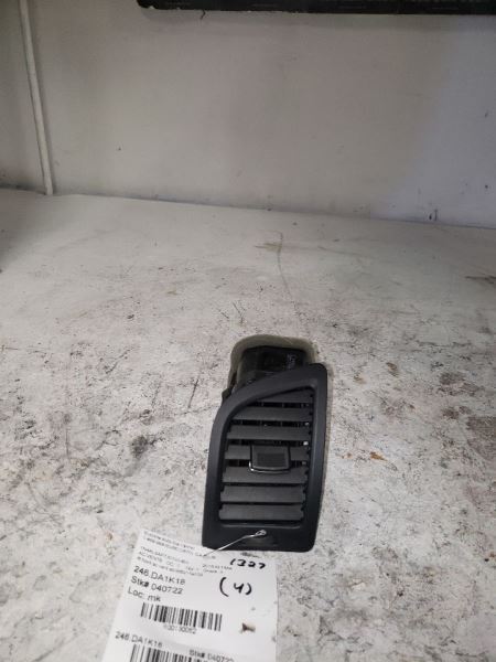 2018 NISSAN ALTIMA FRONT LEFT AC VENT KR130062