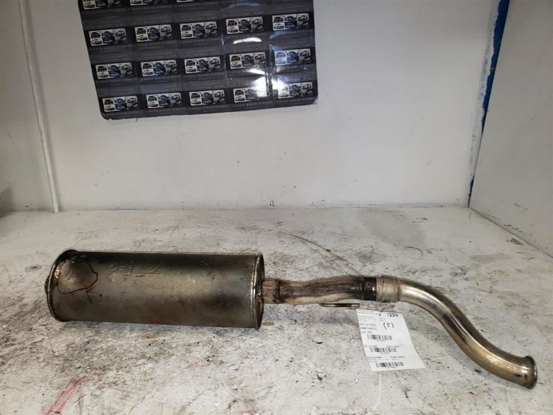 84-87 Jaguar XJ6 Serie III 4.2L Rear Left Side Exhaust Muffler hk130550