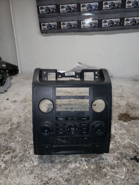 Audio Equipment Radio Receiver AM-FM-CD-MP3 Single Disc Fits 10 ESCAPE 131021