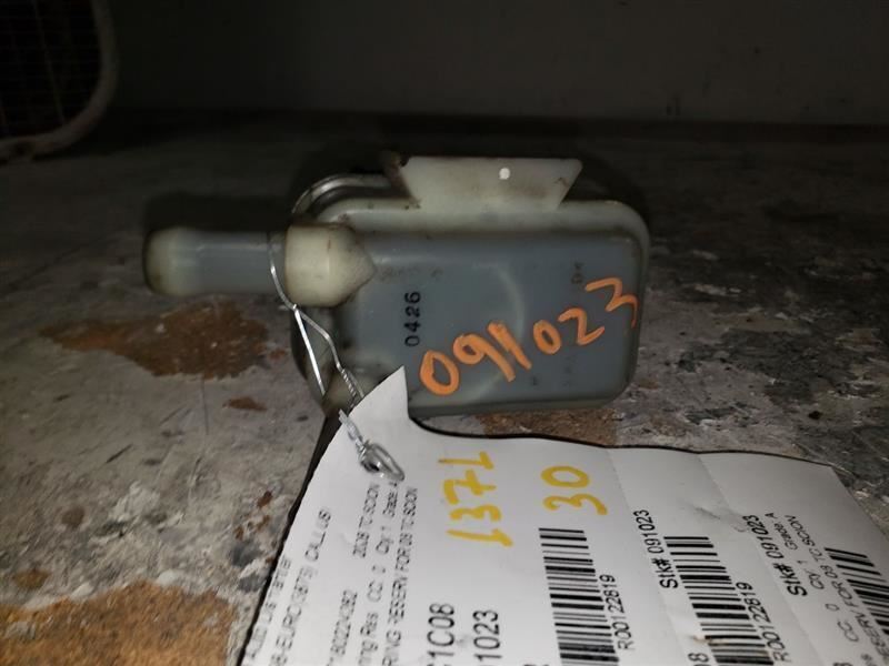 TC SCION  2008 Power Steering Reservoir L122819