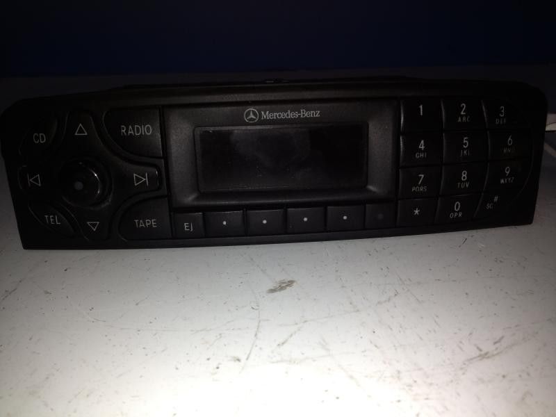 01-04 MERCEDES C-CLASS Audio Equipment Radio 203 Type C240 Receiver 146