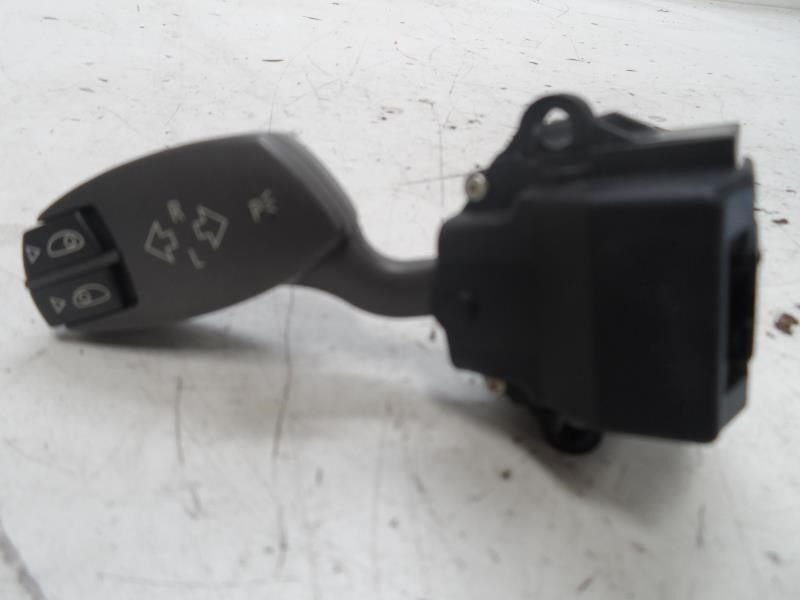 02-05 BMW 745i Driver Left Column Switch Turn Signal  11586