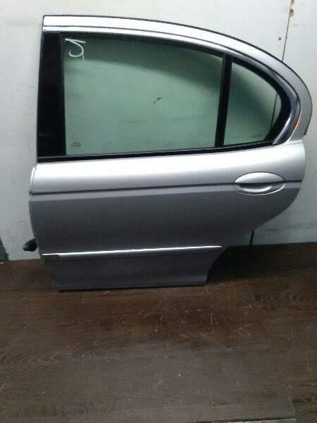 02-08 JAGUAR  X TYPE  Driver Rear Side Door Sedan Chrome Vent Moulding AA50853