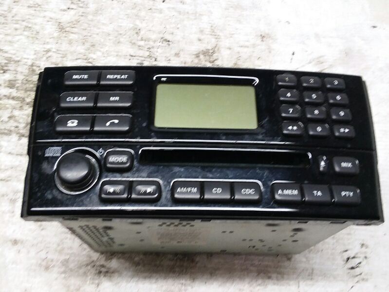 04-07 JAGUAR  XJ8 Audio Equipment Radio Receiver Am-fm-cd Thru VIN H17261 63143