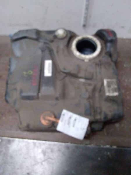 06-13 VOLVO 70 SERIES Fuel Tank C70 VIN 2 6th Digit AA 76942