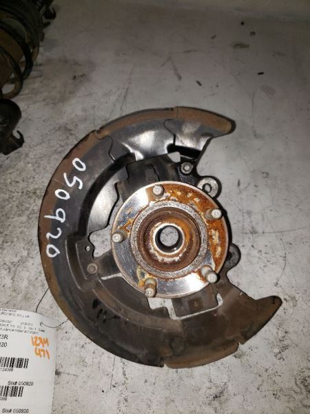 06-13 VOLVO 70 SERIES Passenger Front Spindle/Knuckle C70 AA124386