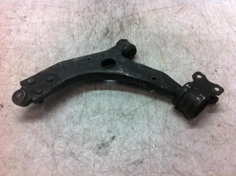 06-13 VOLVO 70 SERIES Passenger Lower Control Arm Front C70  4497